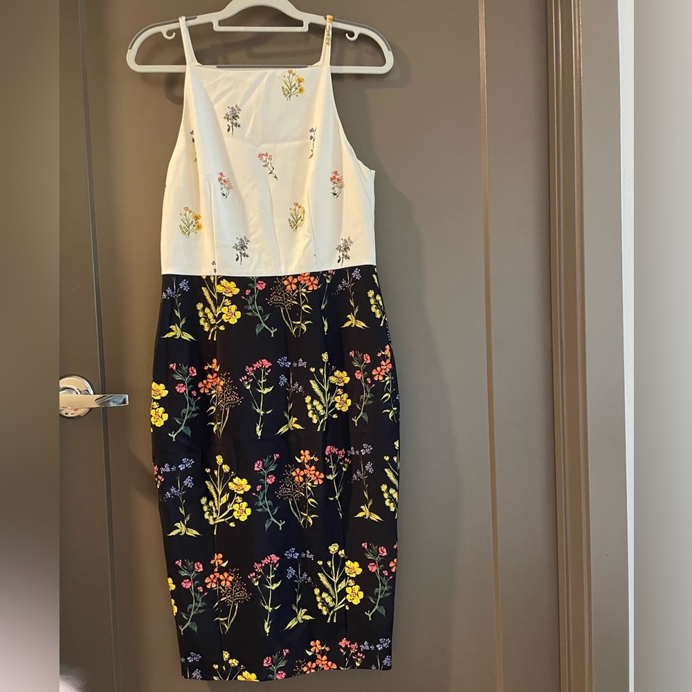 Floral halter-neck dress
